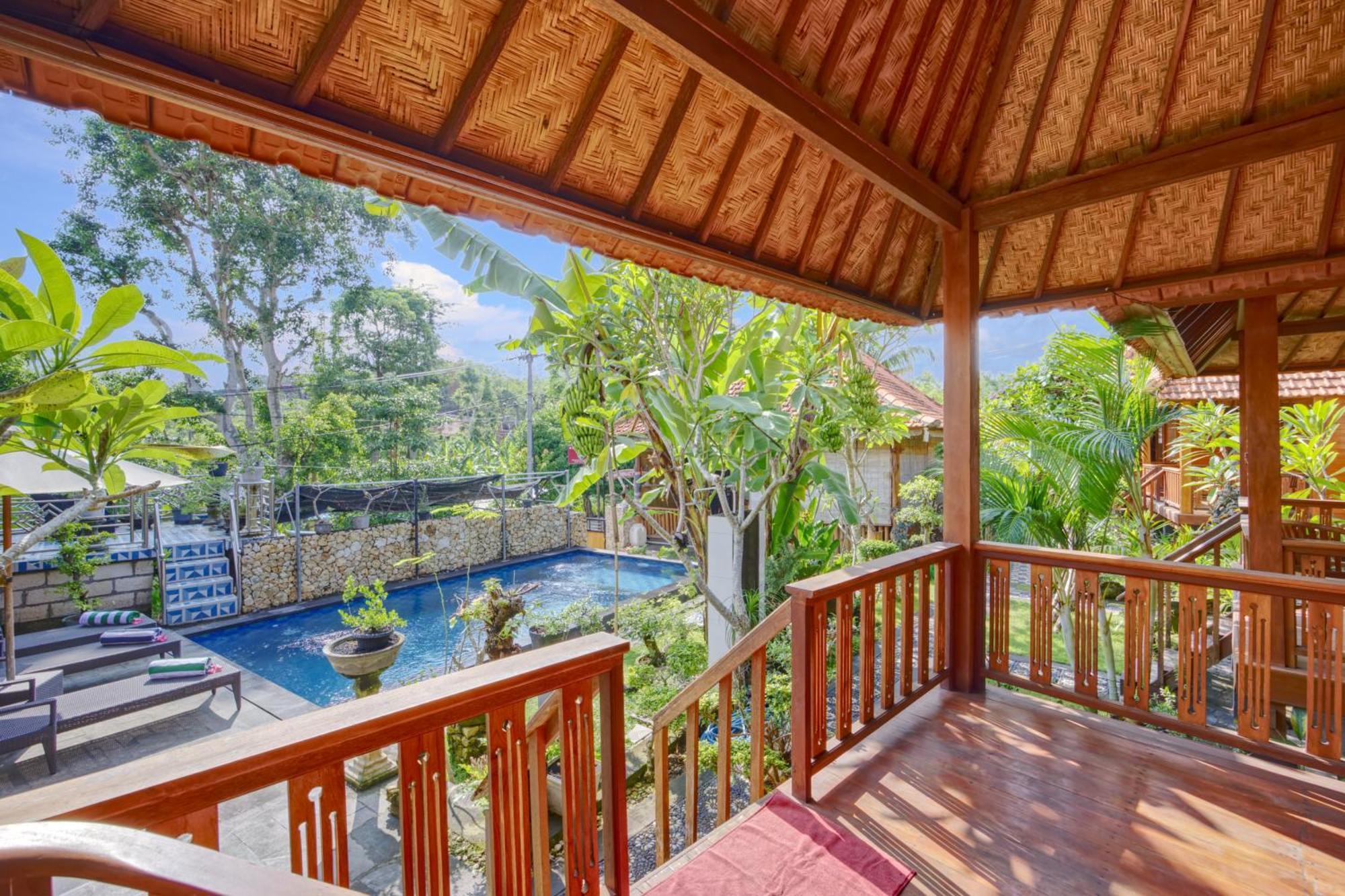 Ss Pangket Bungalow Toyapakeh Exterior photo